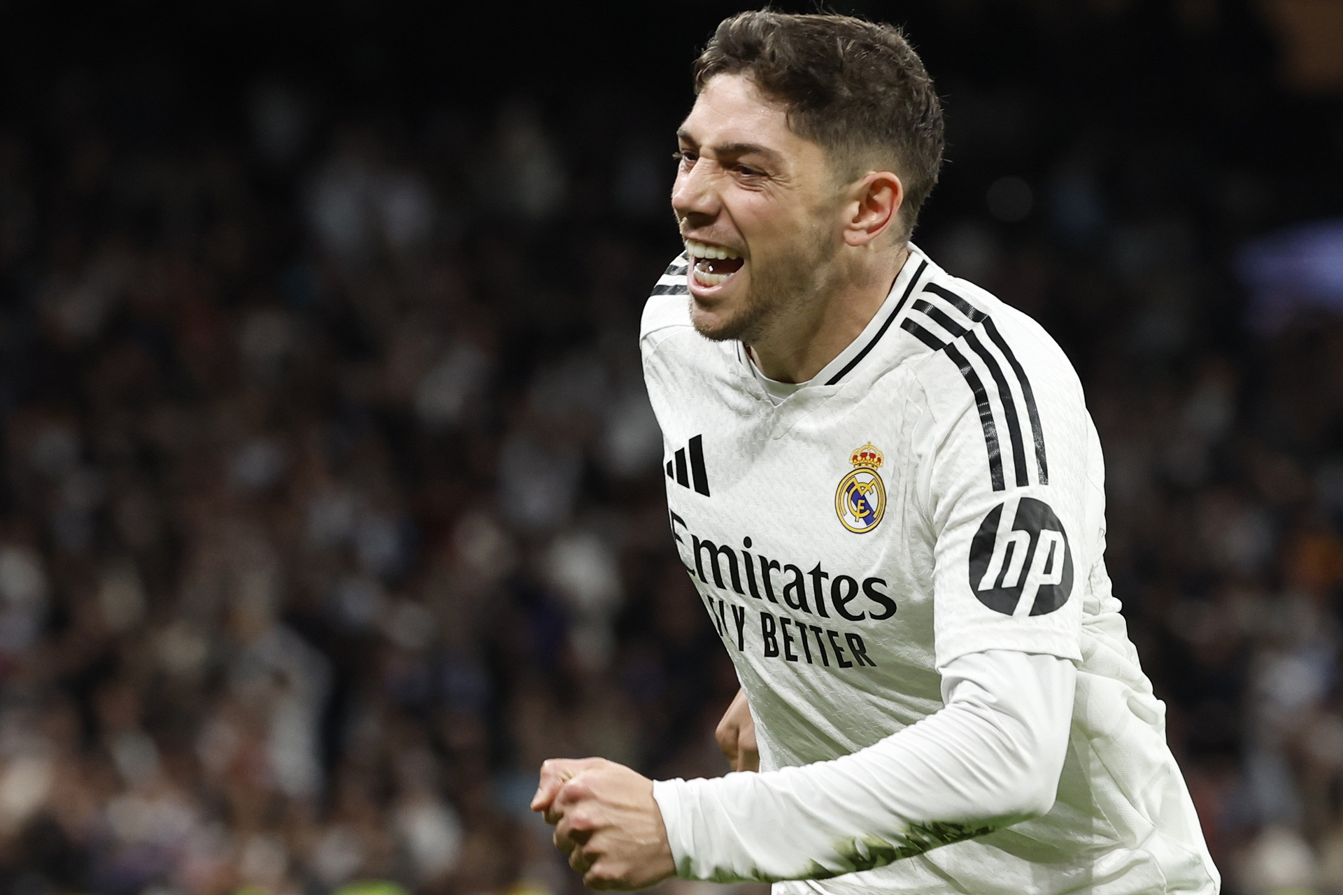 Real Madrid gấp gáp đổi kế chống Barca
