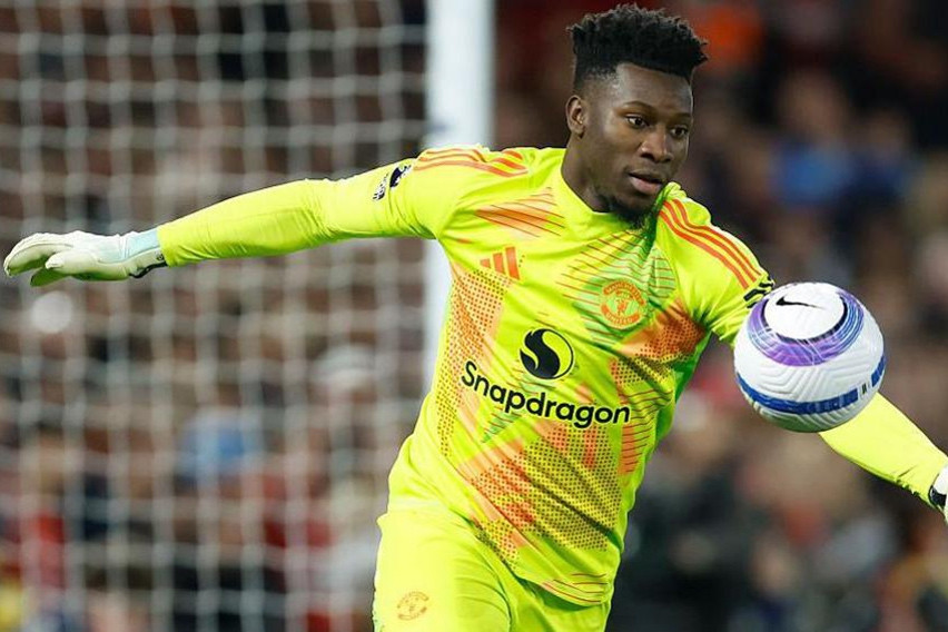 Andre Onana chạy khỏi MU