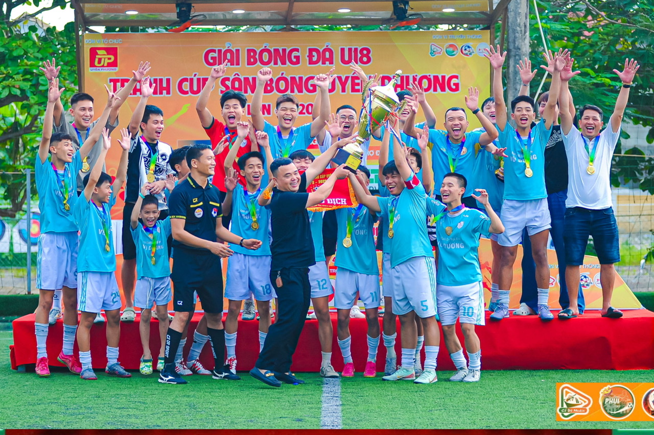 FC AE Thuận An đăng quang Giải Bóng đá Học Sinh Cúp Uyên Phương Sport 2025 sau trận chung kết nghẹt thở