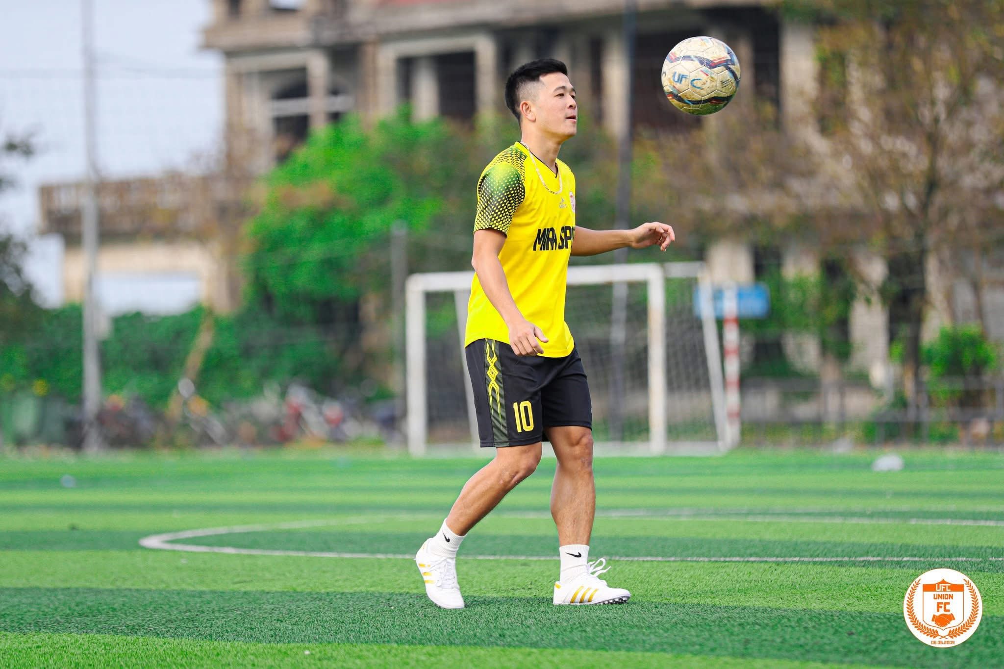 Tài Tây nhạc trưởng lối chơi FC Union dính chấn thương