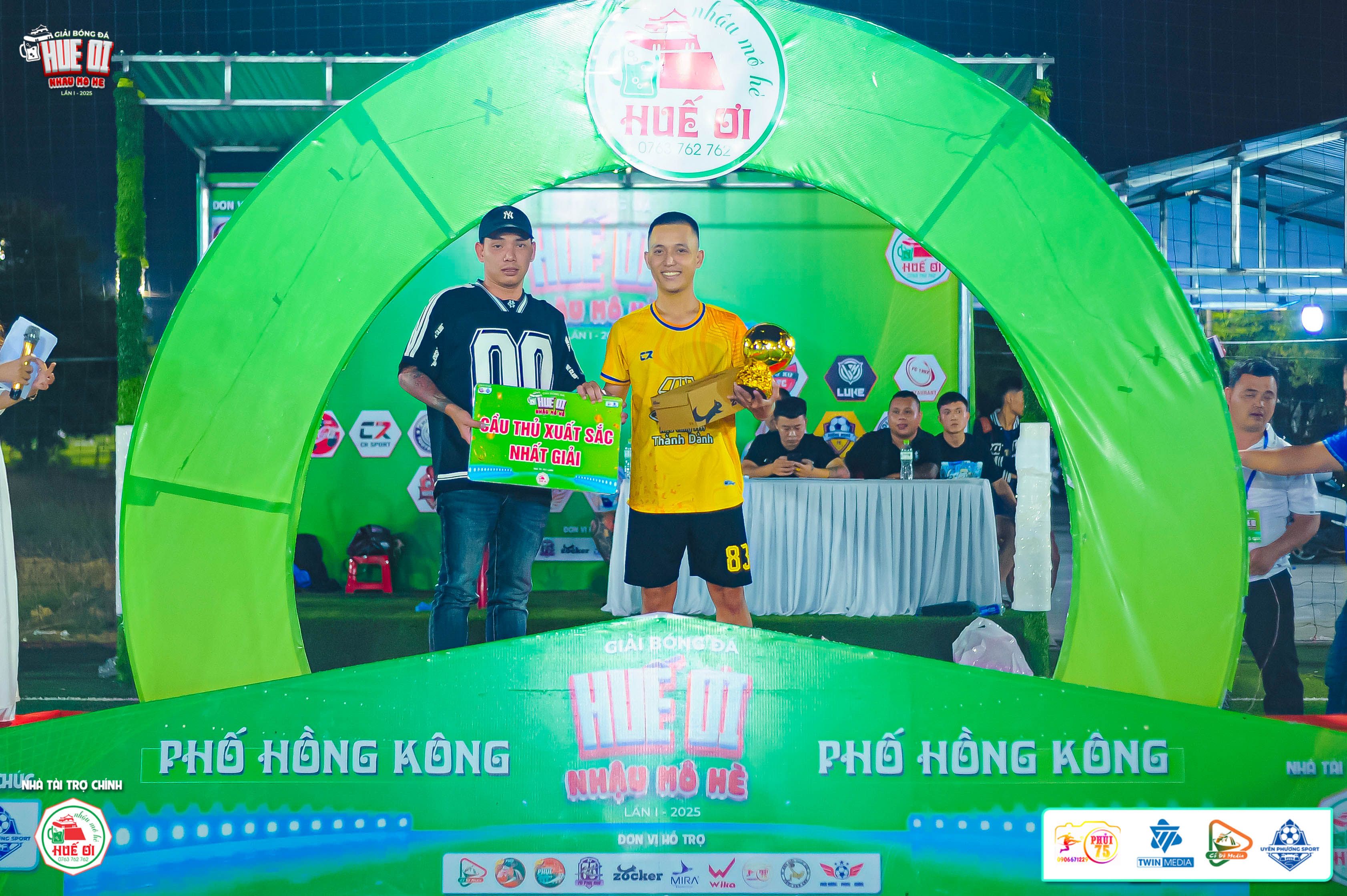Cầu thủ xuất sắc nhất - Thành Cọt