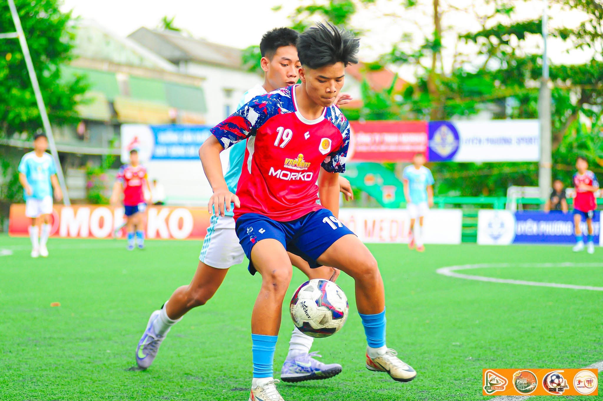FC AE Thuận An chủ động pressing tầm cao ngay từ phút đầu tiên