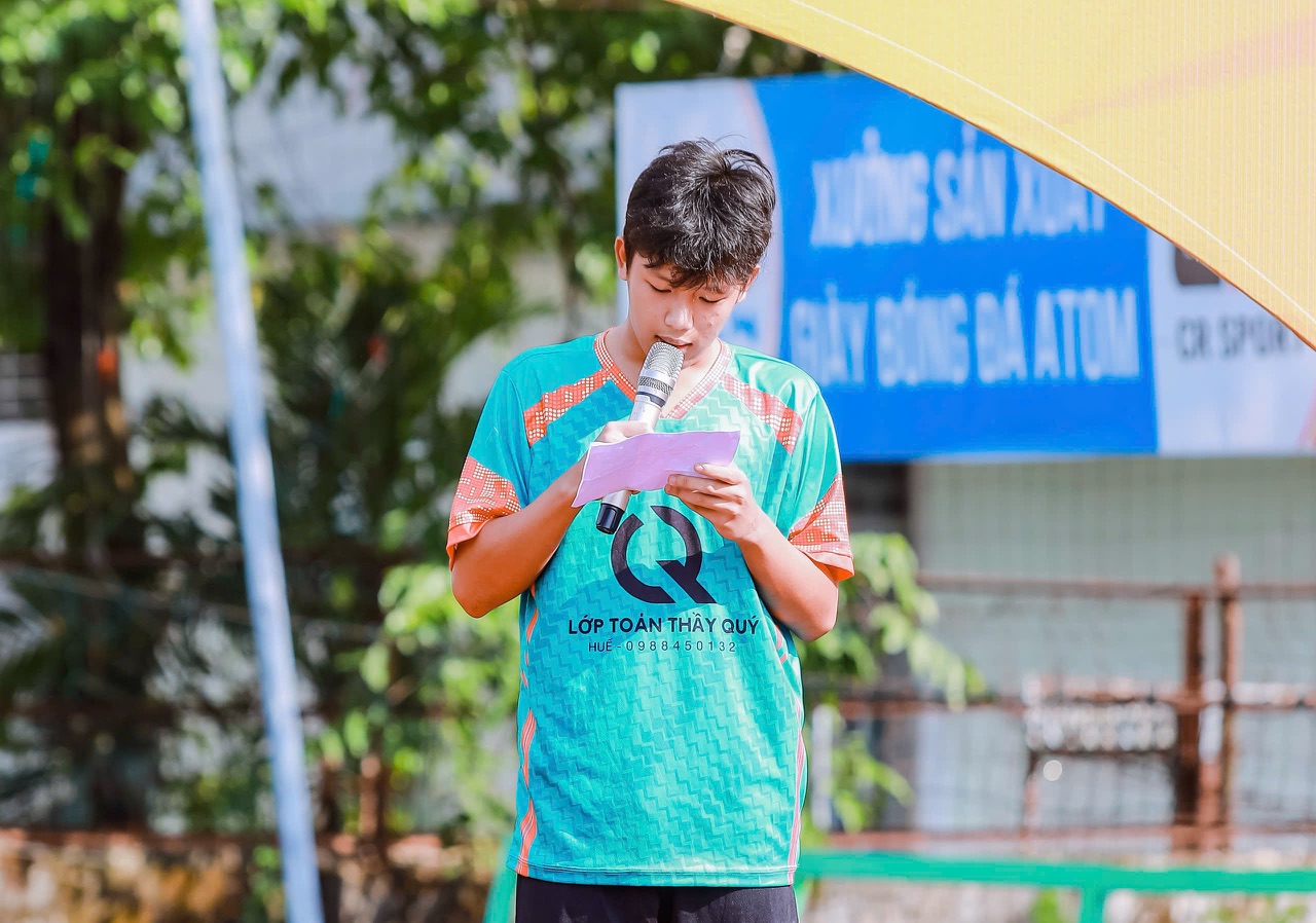 cầu thủ – Đoàn Nguyên Tuệ (FC Lớp Toán Thầy Quý)