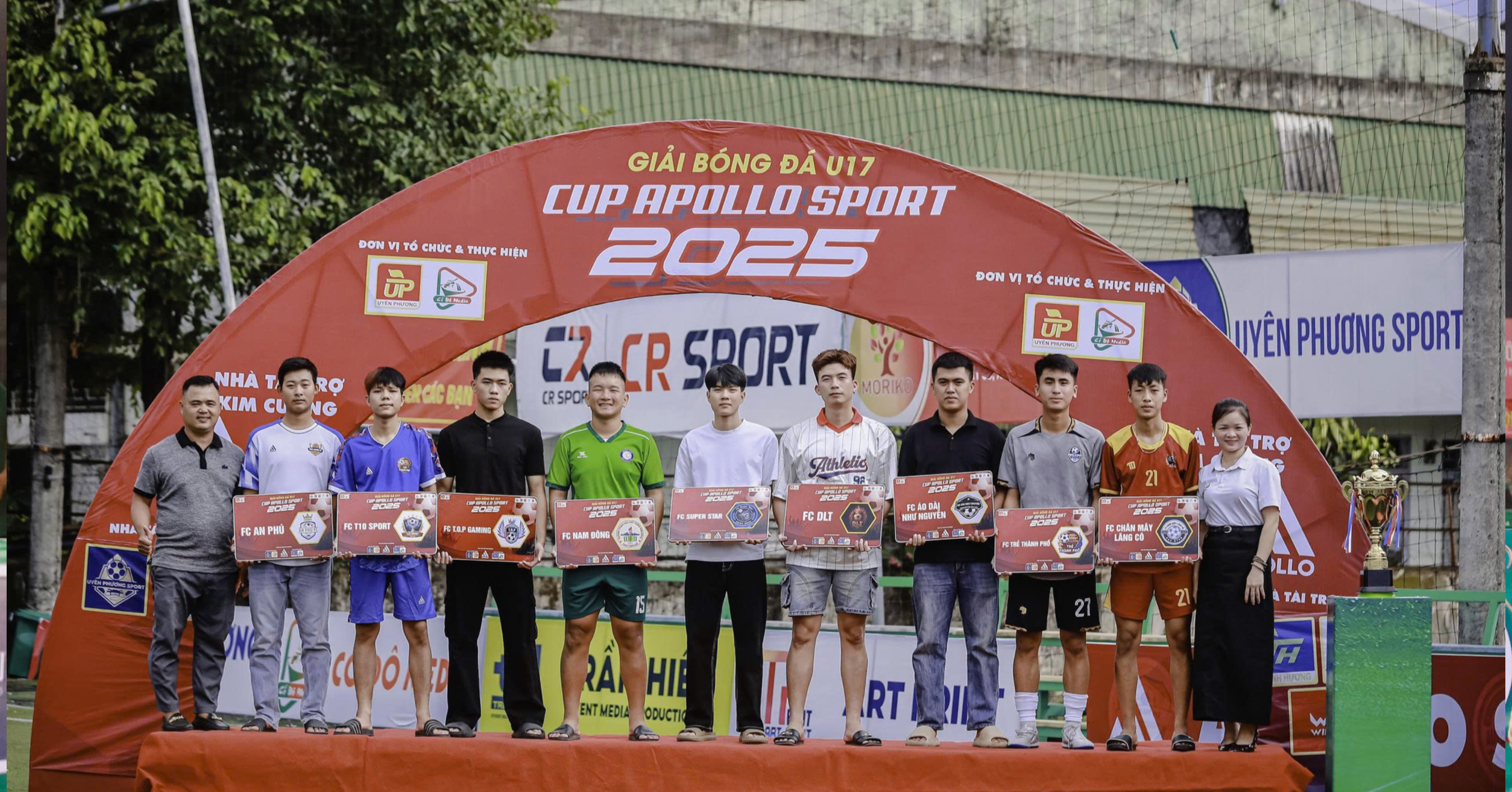 LỄ KHAI MẠC GIẢI BÓNG ĐÁ U17+ CÚP APOLLO SPORT 2025: SẮC MÀU TUỔI TRẺ TỎA SÁNG TRÊN SÂN CỎ PHỦI HUẾ