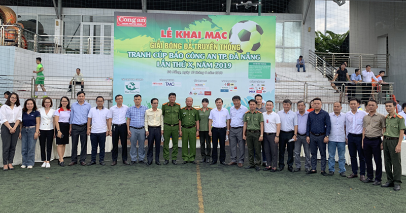 Khai mạc Giải bóng đá truyền thống tranh Cúp Báo Công an TP Đà Nẵng lần thứ X - năm 2019