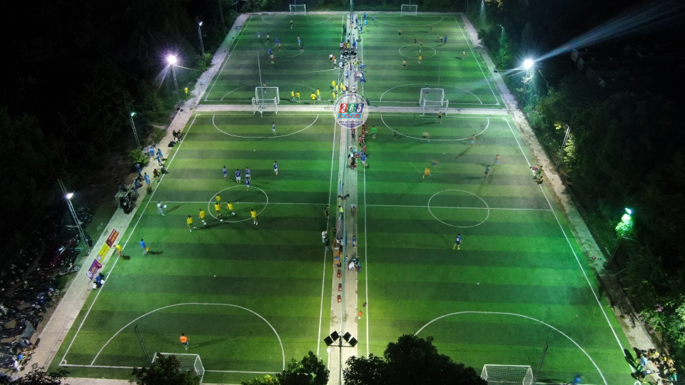 Sân bóng đá Ngọc Thạch - Hòa Khánh- Liên Chiểu